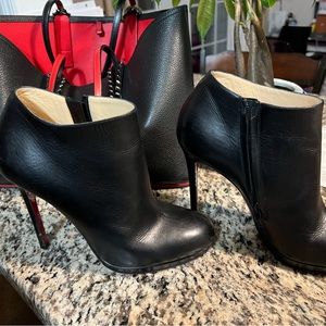 Christian Louboutin Belle 40